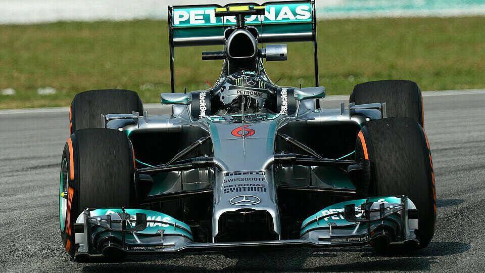 Nico Rosberg gibt in Sepang den Ton an, Foto: Sutton