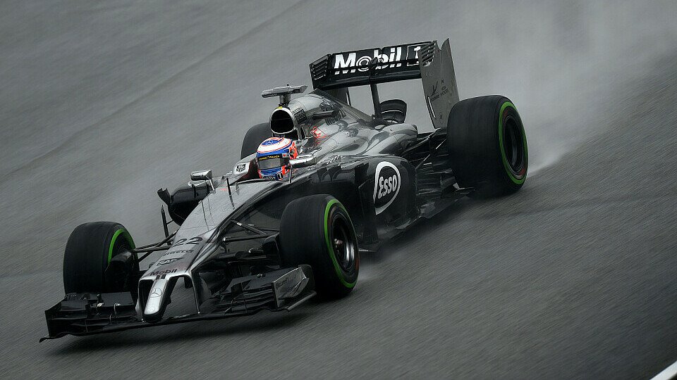 Jenson Button hat sich in Sachen Reifen verpokert, Foto: Sutton