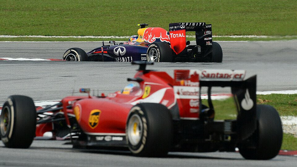 Ferrari und Red Bull arbeiten auf Hochtouren, um die Lücke zu Mercedes zu schließen, Foto: Sutton