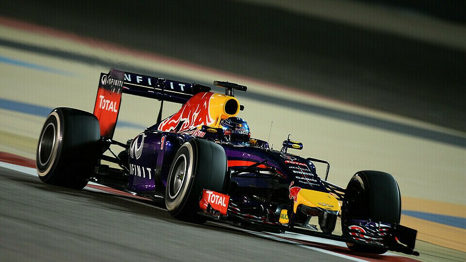 Sebastian Vettel fehlte mehr als 1 Sekunde auf Mercedes, Foto: Sutton