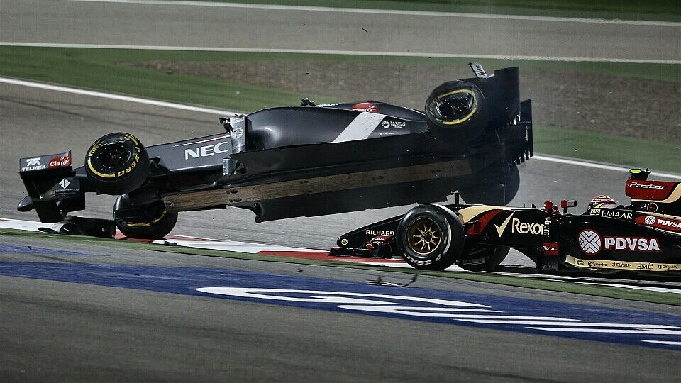 So sieht ein Formel-1-Auto von unten aus..., Foto: Sutton