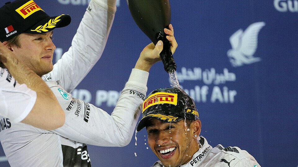 So unbeschwert wie in Bahrain werden Nico Rosberg und Lewis Hamilton nicht mehr feiern, Foto: Sutton
