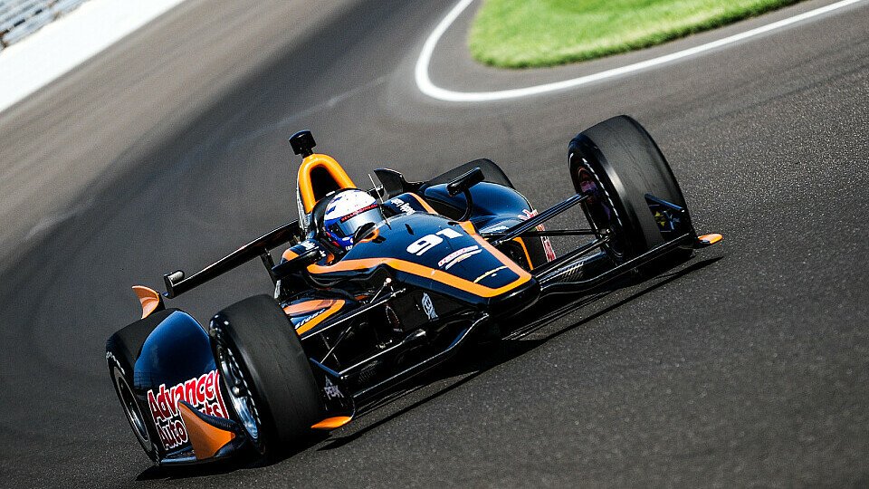 Buddy Lazier nimmt das Indy 500 unter die Räder, Foto: IndyCar