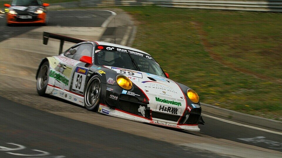 Der Wochenspiegel-Porsche erzielte einen weiteren Klassensieg in der VLN, Foto: Patrick Funk