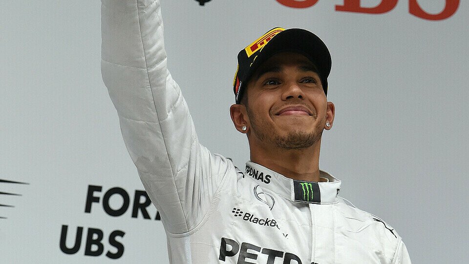 Lewis Hamilton verdiente sich auch in Shanghai die Bestnote, Foto: Sutton