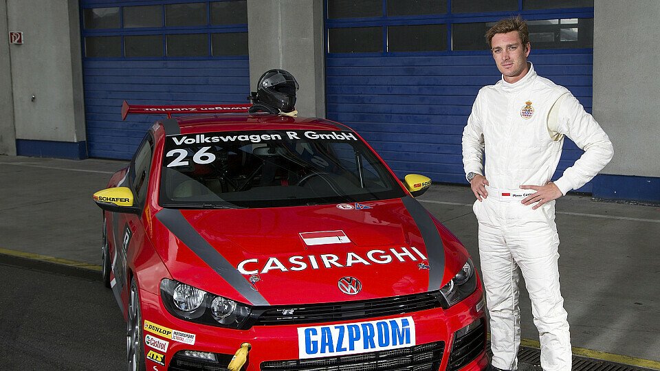Pierre Casiraghi sitzt zum ersten Mal in einem Profi-Rennwagen, Foto: Volkswagen Motorsport