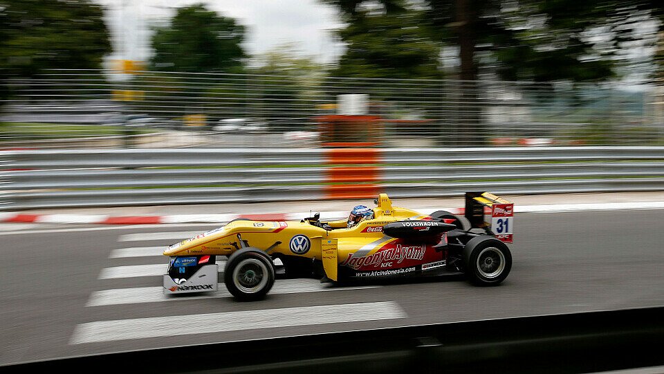 Tom Blomqvist gewann das zweite Rennen, Foto: FIA F3