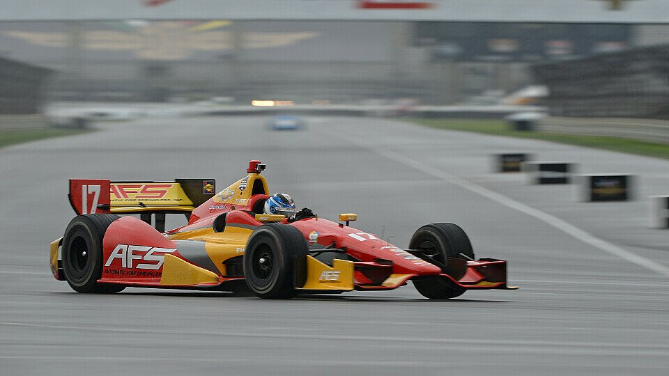 Sebastian Saavedra hatte die Nase vorne, Foto: IndyCar