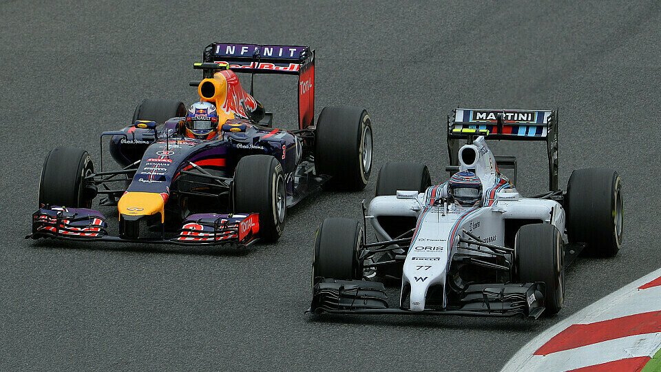 Williams und Red Bull lieferten sich 2014 einen harten Kampf, Foto: Sutton