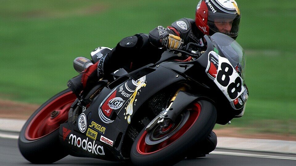Brian Morrison, der 1997 den Pro Superbike-Lauf auf dem Sachsenring gewinnen konnte, Foto: Moto Motion