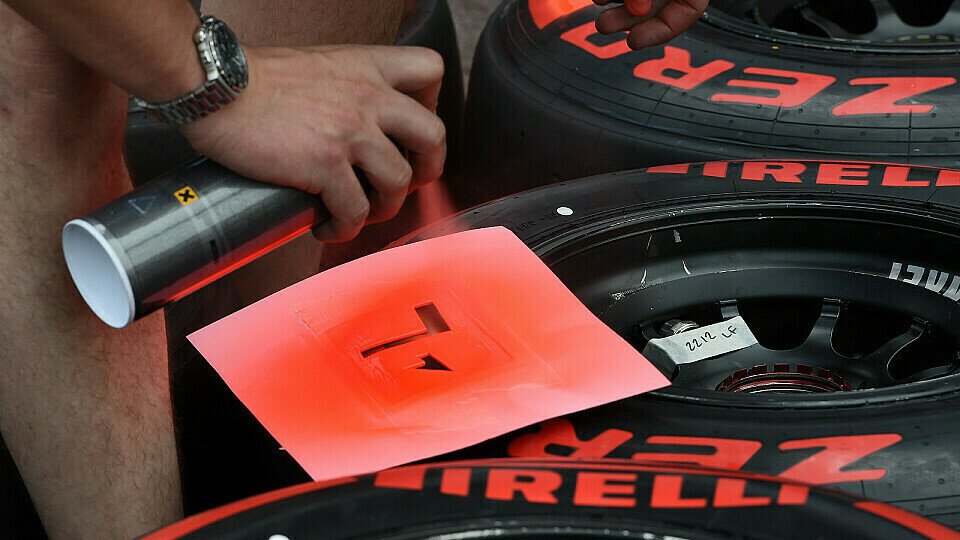 Pirelli änderte seine Herangehensweise vor dieser Saison, Foto: Sutton