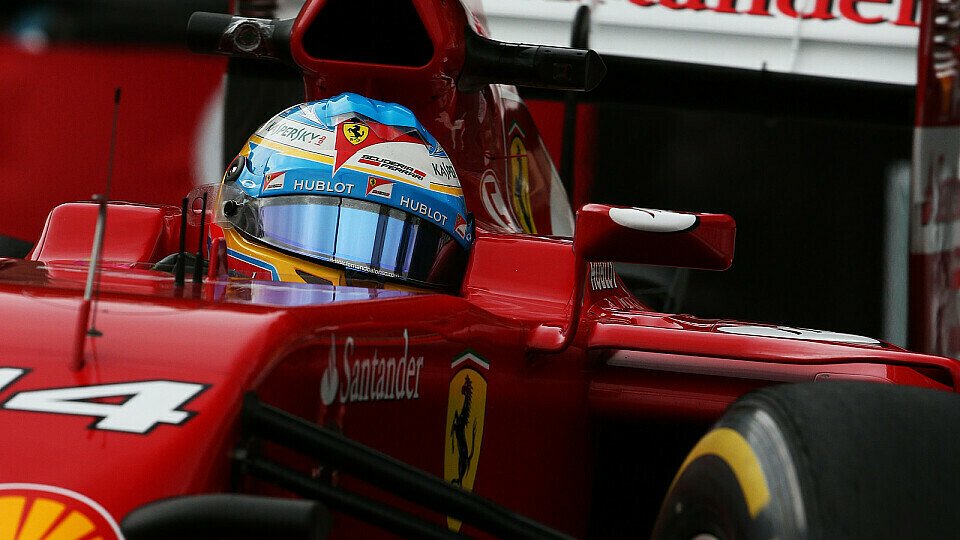Fernando Alonso war im Endspurt vorne, Foto: Sutton