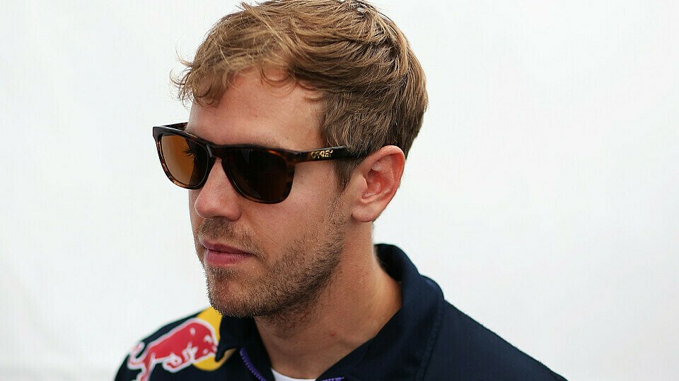 Vettel will von all den Spekulationen nichts wissen, Foto: Sutton