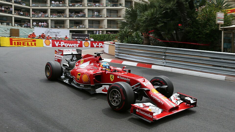 Alonso holte in Monaco immerhin ein paar Punkte, Foto: Sutton
