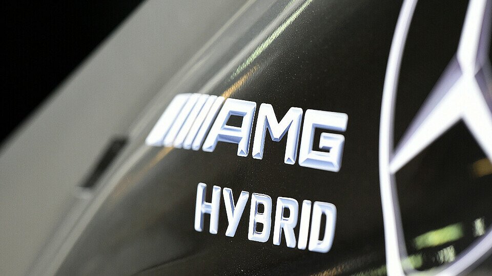 Mercedes AMG will die Motorenentwicklung während der Saison nicht zulassen, Foto: Sutton