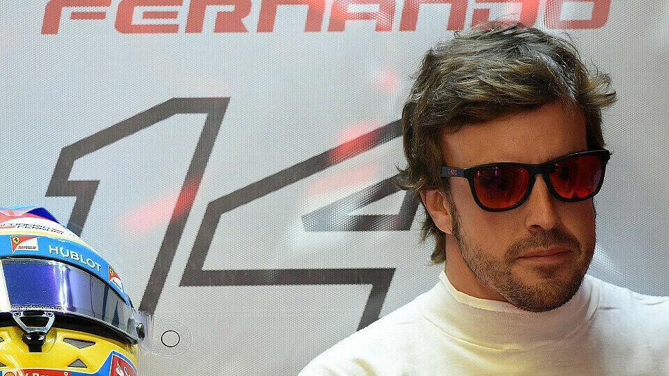 Fernando Alonso hat momentan nicht viel zu lachen, Foto: Sutton