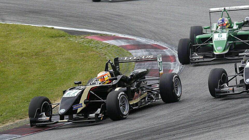 Im ATS Formel 3 Cup geht es Schlag auf Schlag, Foto: Alexander Trienitz/F3 Vereinigung