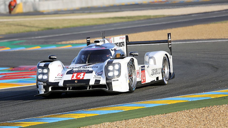 Die Mühen des Porsche-Teams wurden mit einem Start aus der ersten Reihe belohnt, Foto: Speedpictures