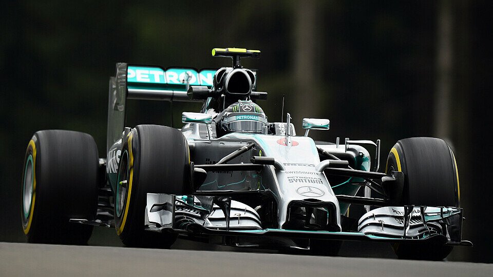 Rosberg markierte Bestzeit im 1. Training, Foto: Sutton