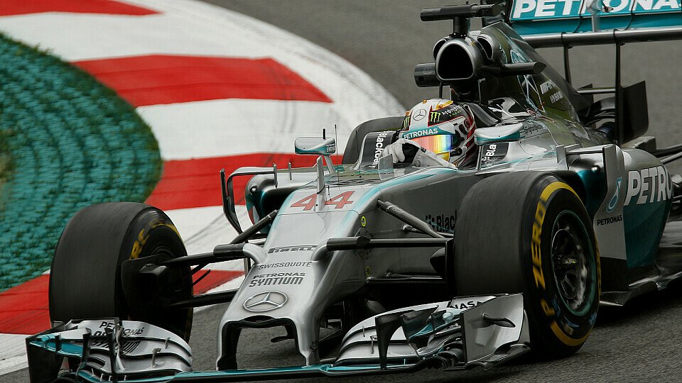 Lewis Hamilton fuhr der Konkurrenz davon, Foto: Sutton