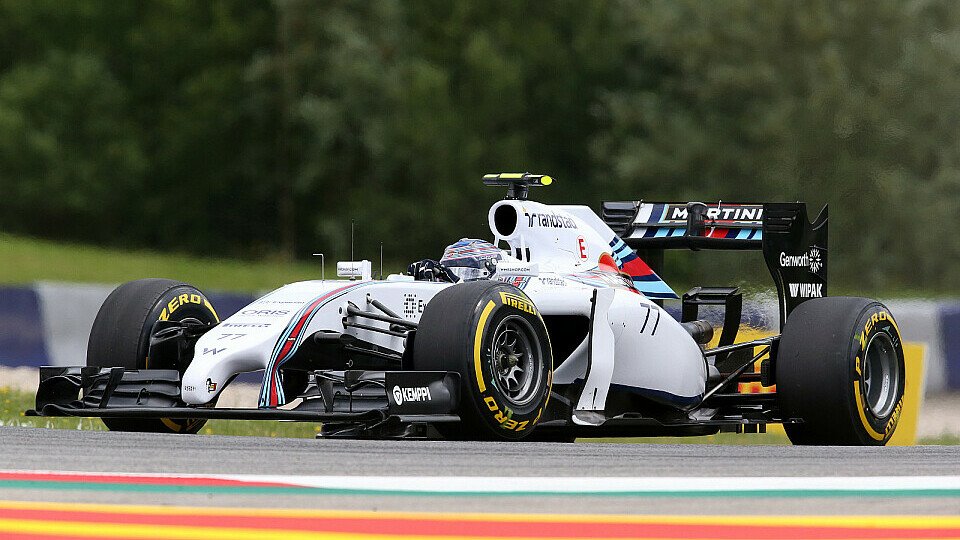 Valtteri Bottas überflügelte Lewis Hamilton, Foto: Sutton