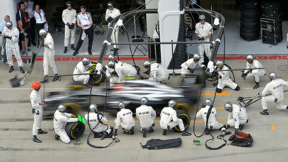 Wieder einmal war McLaren die schnellste Crew in der Box, Foto: Sutton