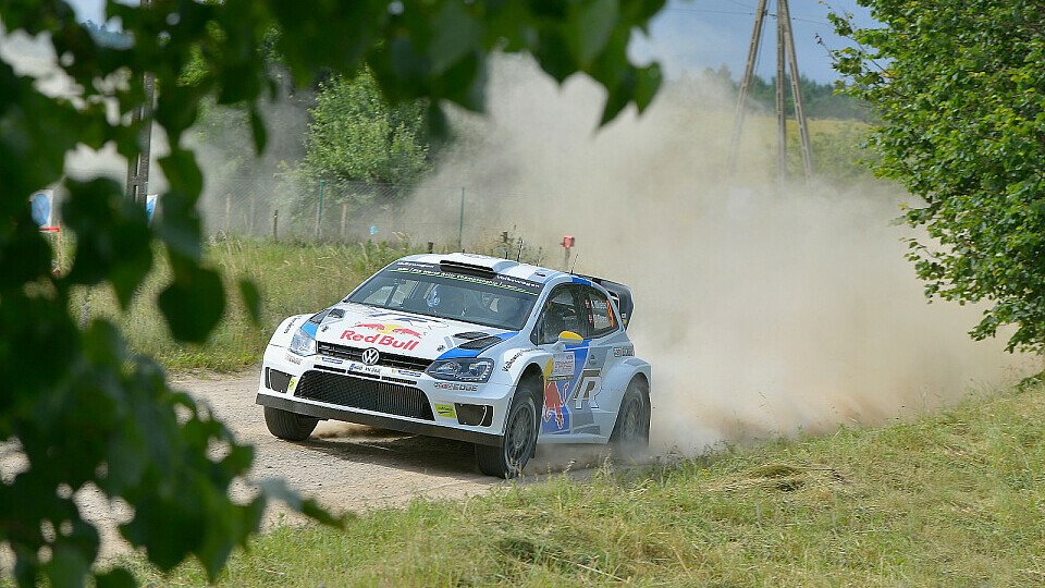 Andreas Mikkelsen führt die Rallye Polen nach zwei Prüfungen an, Foto: Volkswagen Motorsport