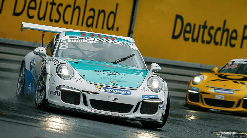 Philipp Eng gewinnt in der Eifel, Foto: Motorsport-Magazin.com/Simninja