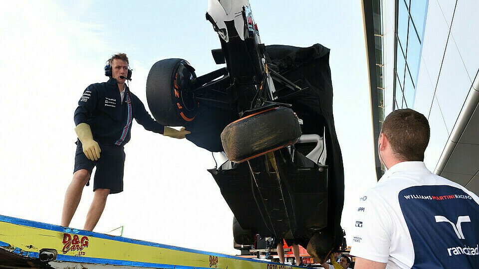 Schlechter Tag für Williams in Silverstone, Foto: Sutton