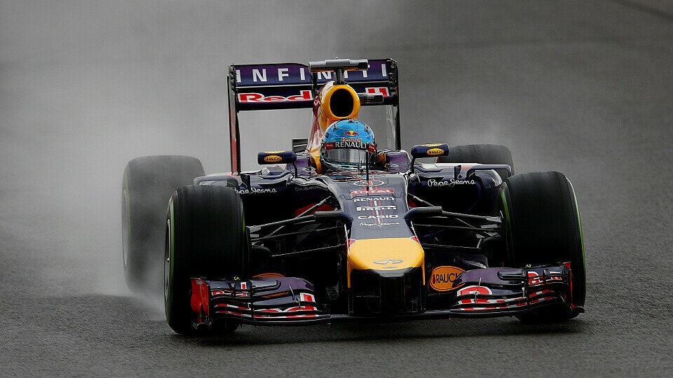 Sebastian Vettel überraschte die Konkurrenz, Foto: Red Bull