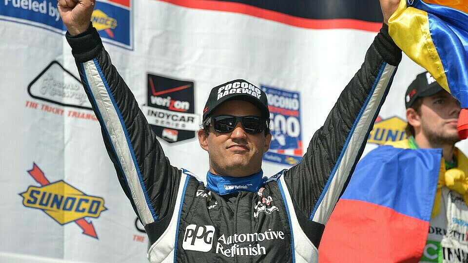 Juan Pablo Montoya darf sich wieder als Sieger feiern lassen, Foto: IndyCar