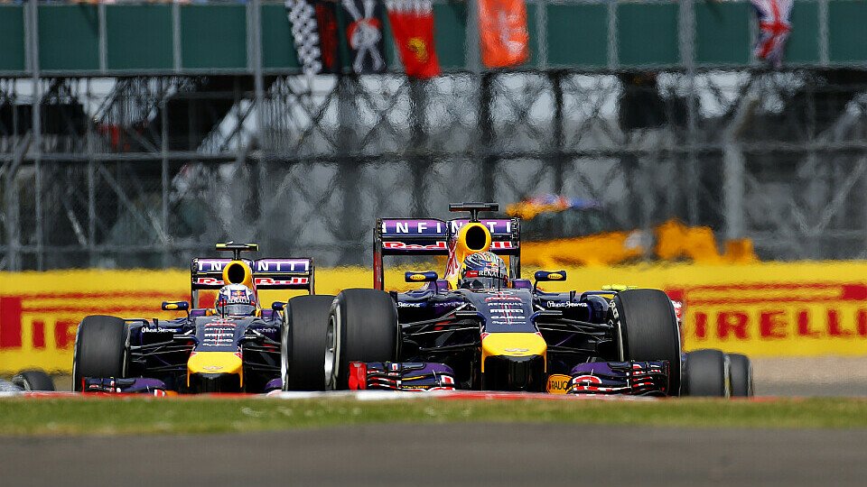 Red Bull freut sich auf die schnellen Kurven in Silverstone, Foto: Sutton