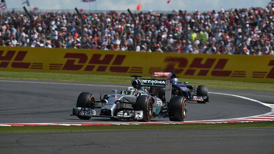 Lewis Hamilton war beim Heimspiel in Silverstone eine Klasse für sich, Foto: Sutton