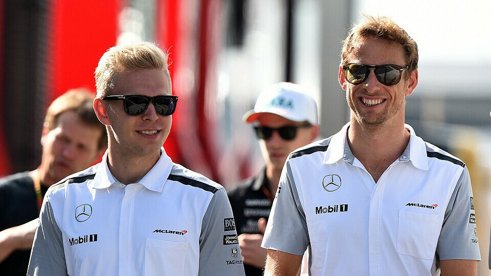 Werden Kevin Magnussen und Jenson Button heute über ihre Zukunft aufgeklärt?, Foto: Sutton