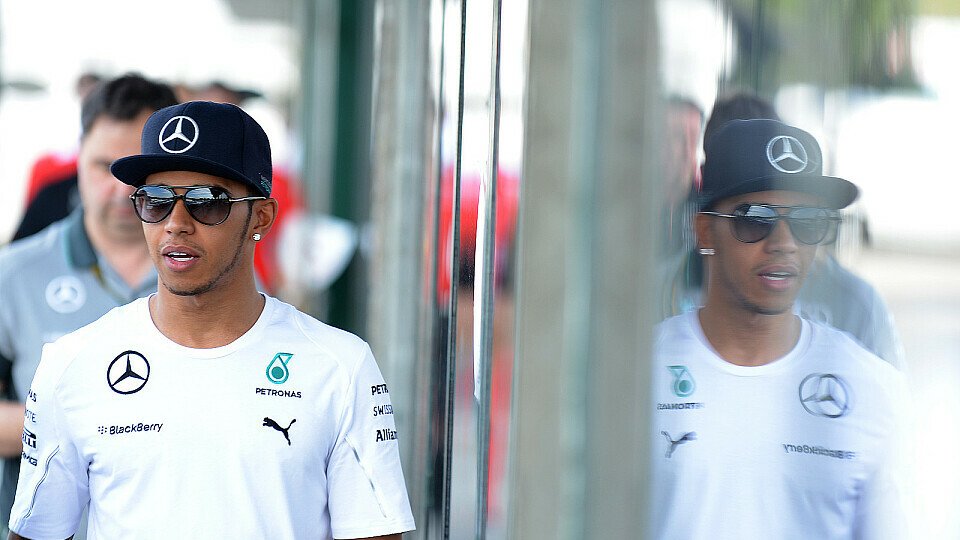 Lewis Hamiltons Vertrag bei Mercedes läuft aktuell bis Ende 2015, Foto: Sutton