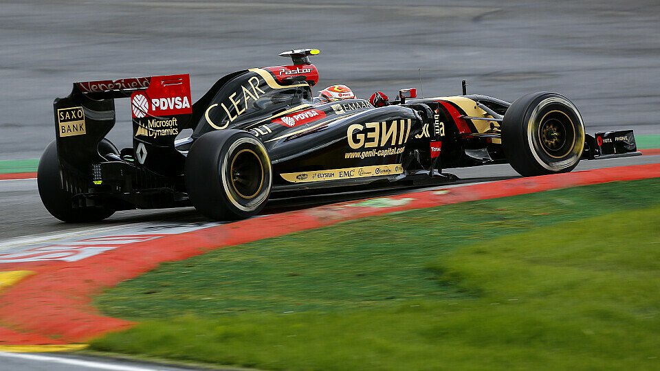 Pastor Maldonado vermasselte sich mit einem Fehler in der vorletzten Kurve das Qualifying, Foto: Sutton