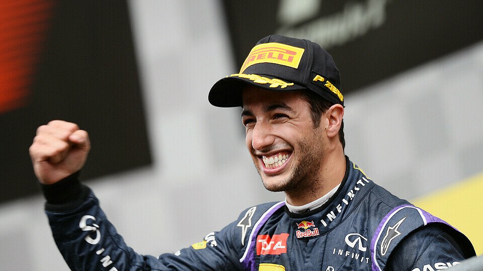Dritter Streich von Daniel Ricciardo, Foto: Sutton