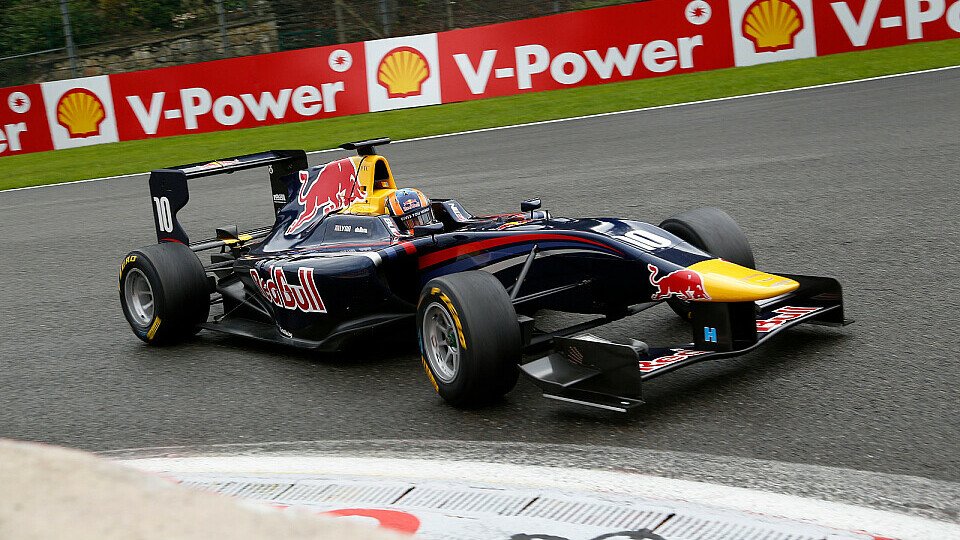 Alex Lynn schnappte sich den Titel in der GP3-Serie, Foto: GP3 Series