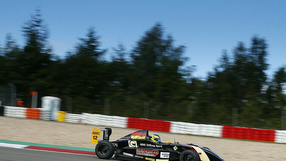 Schweres Wochenende in der Eifel für Dennis Marschall, Foto: ADAC Formel Masters