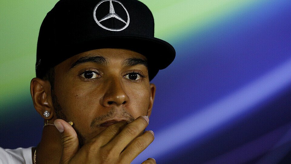 Lewis Hamilton vermisst eine klare Linie bei den Bestrafungen durch die FIA, Foto: Sutton