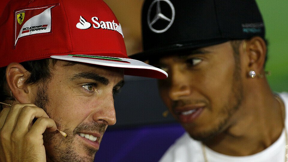 Alonso und Hamilton auf Kuschelkurs, Foto: Sutton