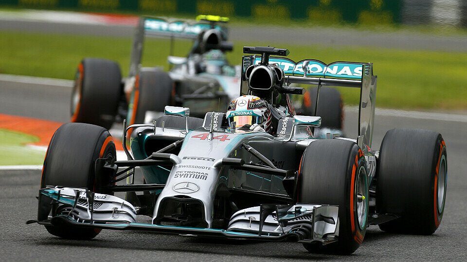 Lewis Hamilton vs. Nico Rosberg - das Duell der Saison 2014, Foto: Sutton