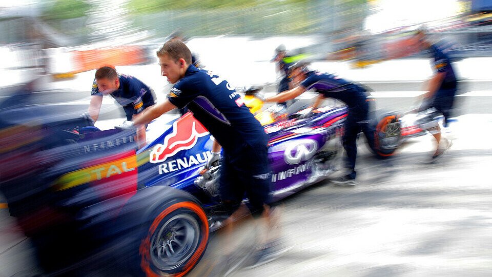 Sebastian Vettel entgeht der drohenden Motoren-Strafe in Monza, Foto: Red Bull