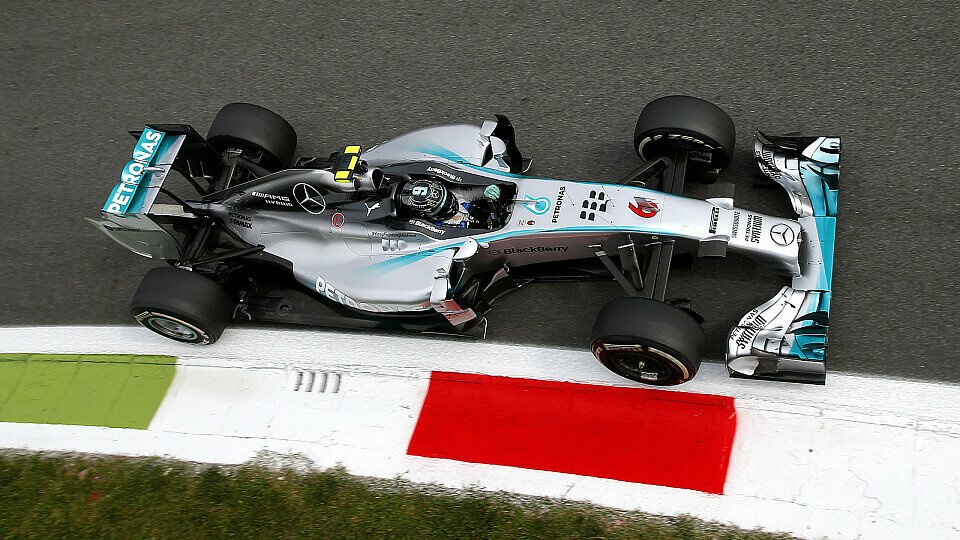 Nico Rosberg lag im zweiten Training vorne, Foto: Sutton