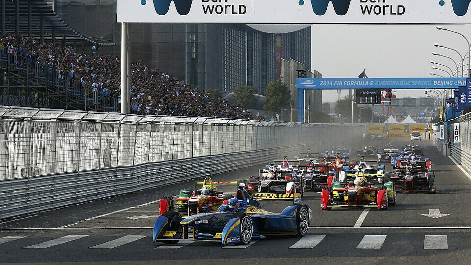 Das war der Start beim ersten ePrix in Peking, Foto: FIA Formula E