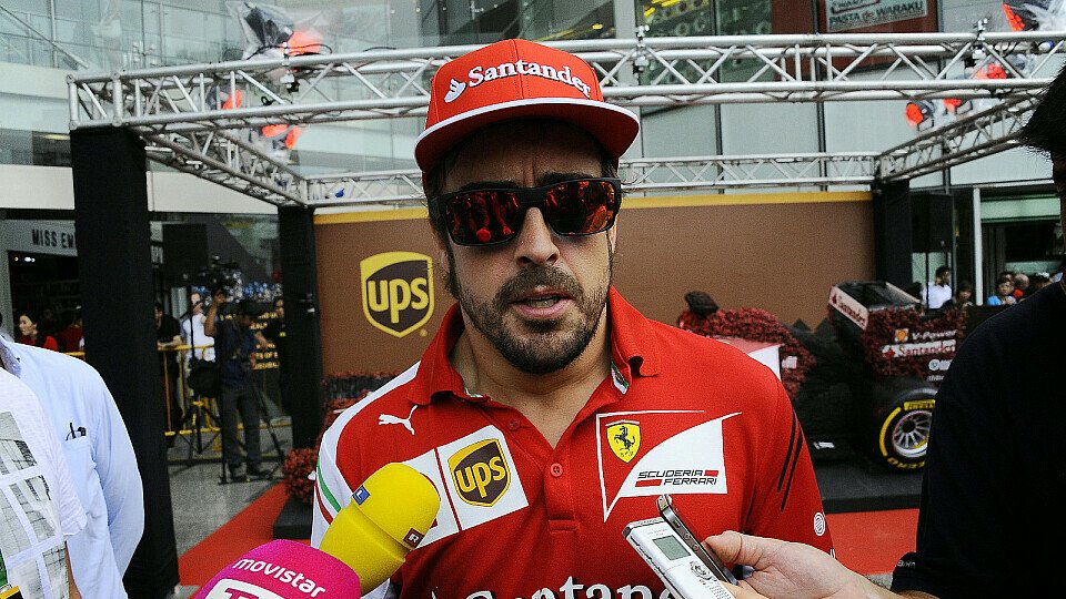 Alle warten auf Fernando Alonso, den Bauherren des aktuellen Fahrermarktes