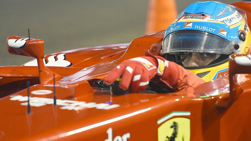 Bleibt Alonso Ferrari treu?, Foto: Sutton