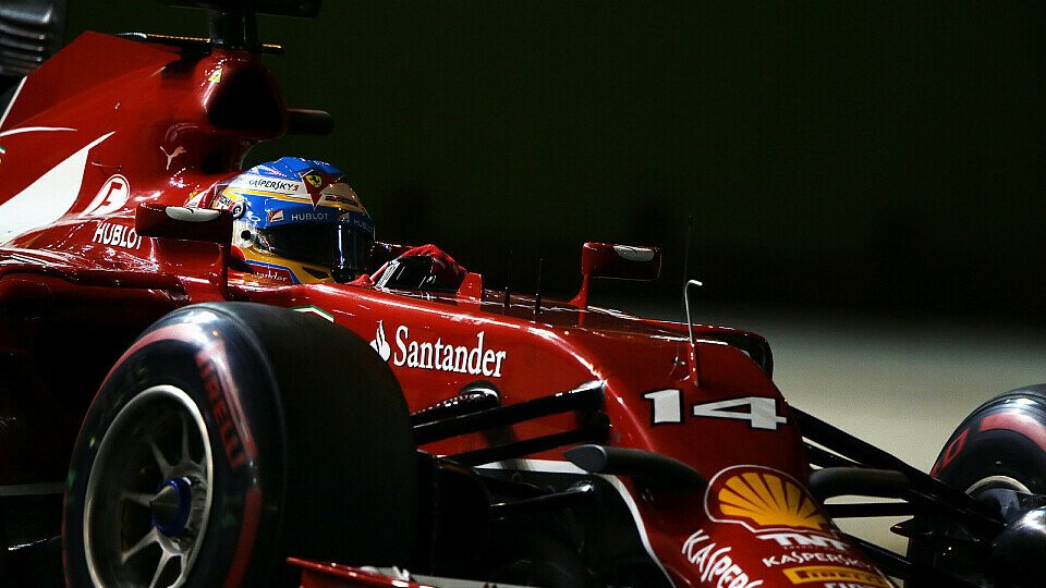 Fernando Alonso brachte in Singapur viel Licht ins Ferrari-Dunkel, Foto: Sutton
