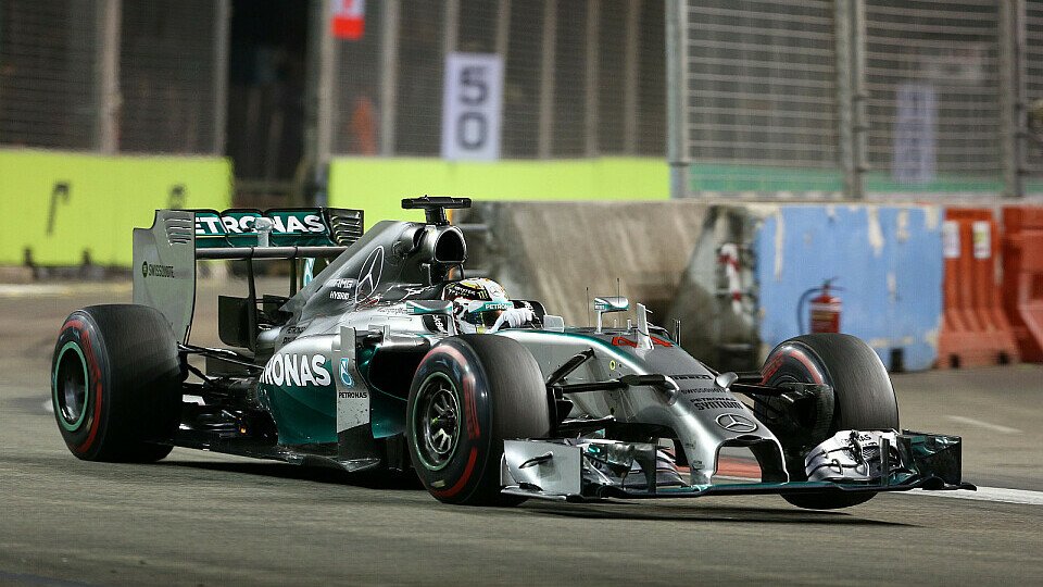 Lewis Hamilton siegte in Singapur, Foto: Sutton