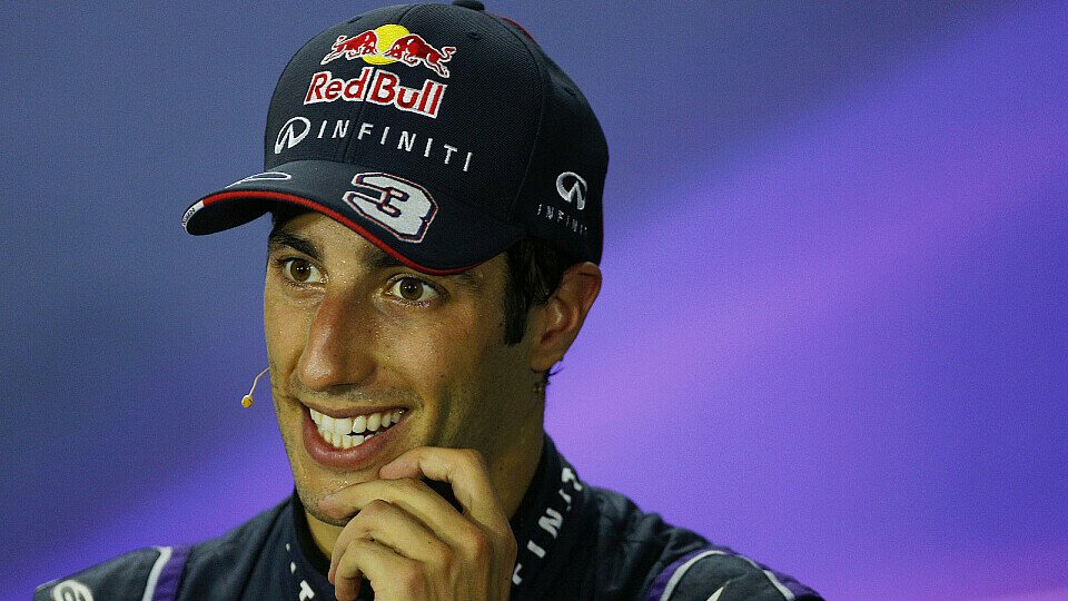 Daniel Ricciardo ist der Aufsteiger der Saison 2014, Foto: Sutton